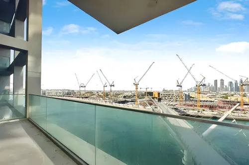 3 Bedrooms Apartment in Canal Front Residence 6