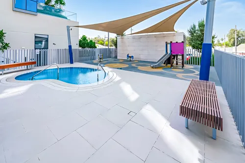 2 Bedrooms Apartment in Canal Front Residence 6