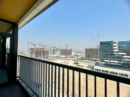 3 Bedrooms Apartment in The Crest Tower D
