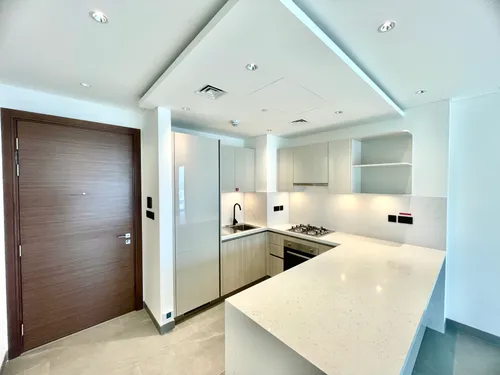 3 Bedrooms Apartment in The Crest Tower D
