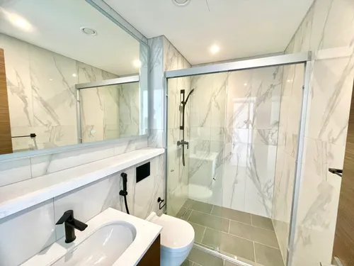 3 Bedrooms Apartment in The Crest Tower D