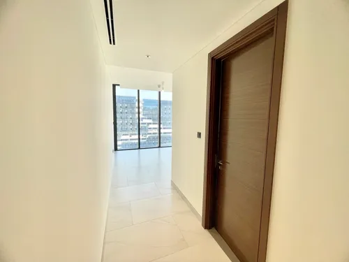3 Bedrooms Apartment in The Crest Tower D