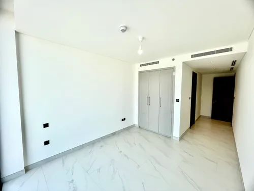 3 Bedrooms Apartment in The Crest Tower D