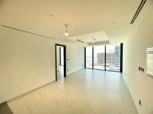 3 Bedrooms Apartment in The Crest Tower D