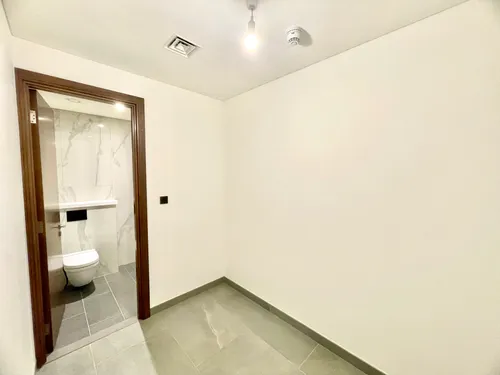3 Bedrooms Apartment in The Crest Tower D