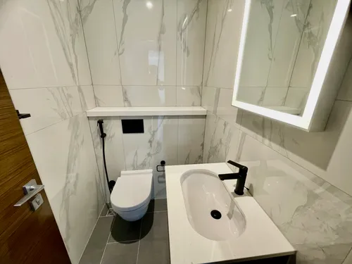 3 Bedrooms Apartment in The Crest Tower D