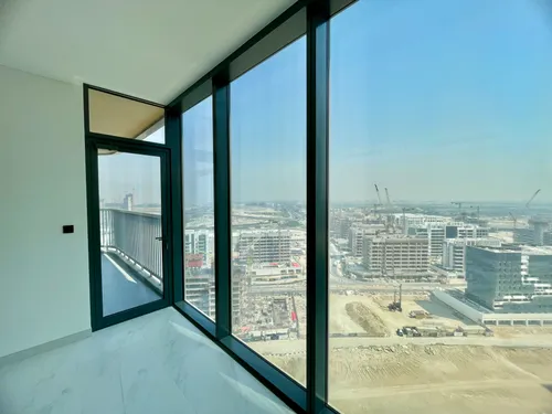 3 Bedrooms Apartment in The Crest Tower A