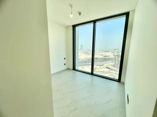 3 Bedrooms Apartment in The Crest Tower A