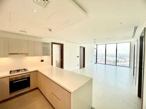 Available Now | Open Plan | Maids | Spacious