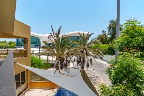 5 Bedrooms Villa in Al Mina Tower