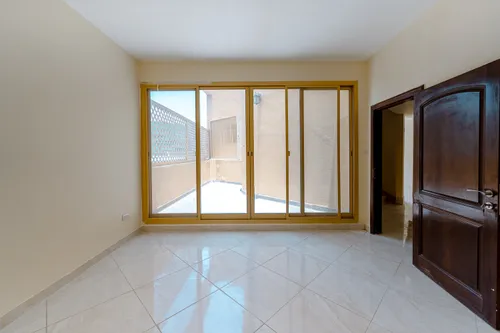 5 Bedrooms Villa in Al Mina Tower
