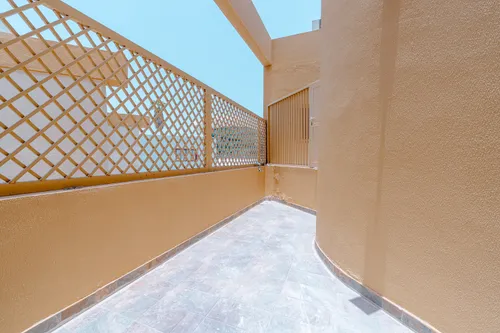 5 Bedrooms Villa in Al Mina Tower