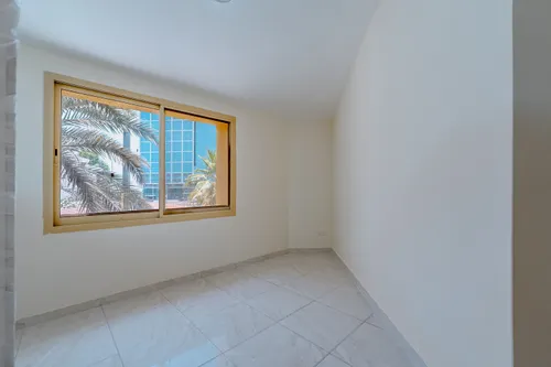5 Bedrooms Villa in Al Mina Tower