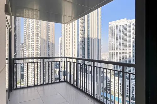 Unfurnished | available | 1 bedroom apartment