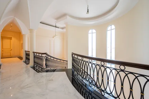 9 Bedrooms Villa in Al Wasl Building