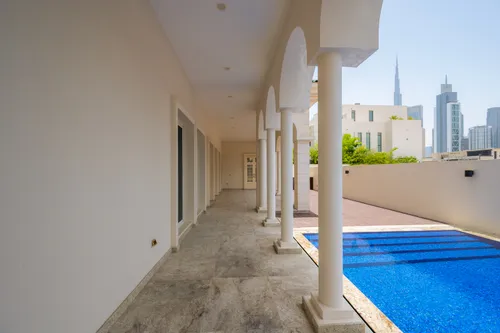 9 Bedrooms Villa in Al Wasl Building
