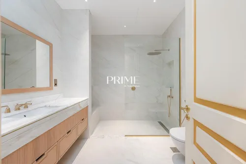 9 Bedrooms Villa in Al Wasl  Building