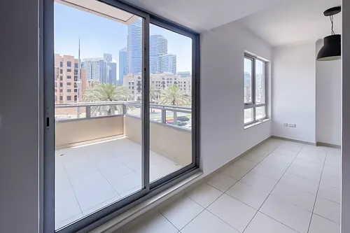 Specious | vacant | Boulevard view | view now |