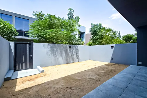 3 Bedrooms Townhouse in Kaya