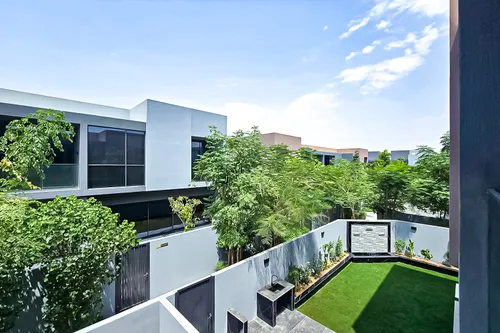 3 Bedrooms Townhouse in Kaya
