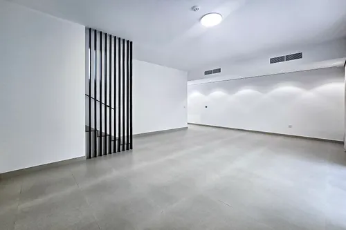 3 Bedrooms Townhouse in Kaya