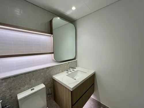 2 Bedrooms Apartment in Kensington Waters A