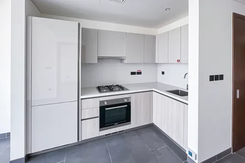1 Bedroom Apartment in The Crest Tower B