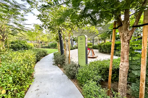 4 Bedrooms Villa in Robinia