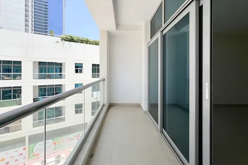  Apartment in DEC Tower 3