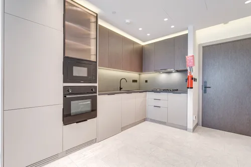 1 Bedroom Apartment in Garden City 2