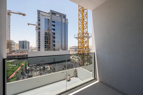 1 Bedroom Apartment in Garden City 2
