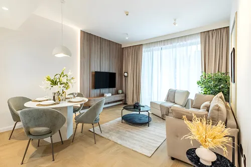 Fully Furnished | upgraded | view now |