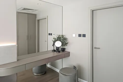 1 Bedroom Apartment in Standpoint Tower 1
