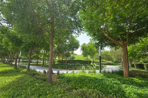 2 Bedrooms Townhouse in Nasma Residence