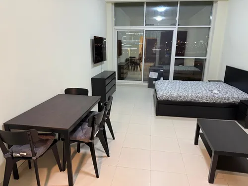 Apartment in Scala Tower