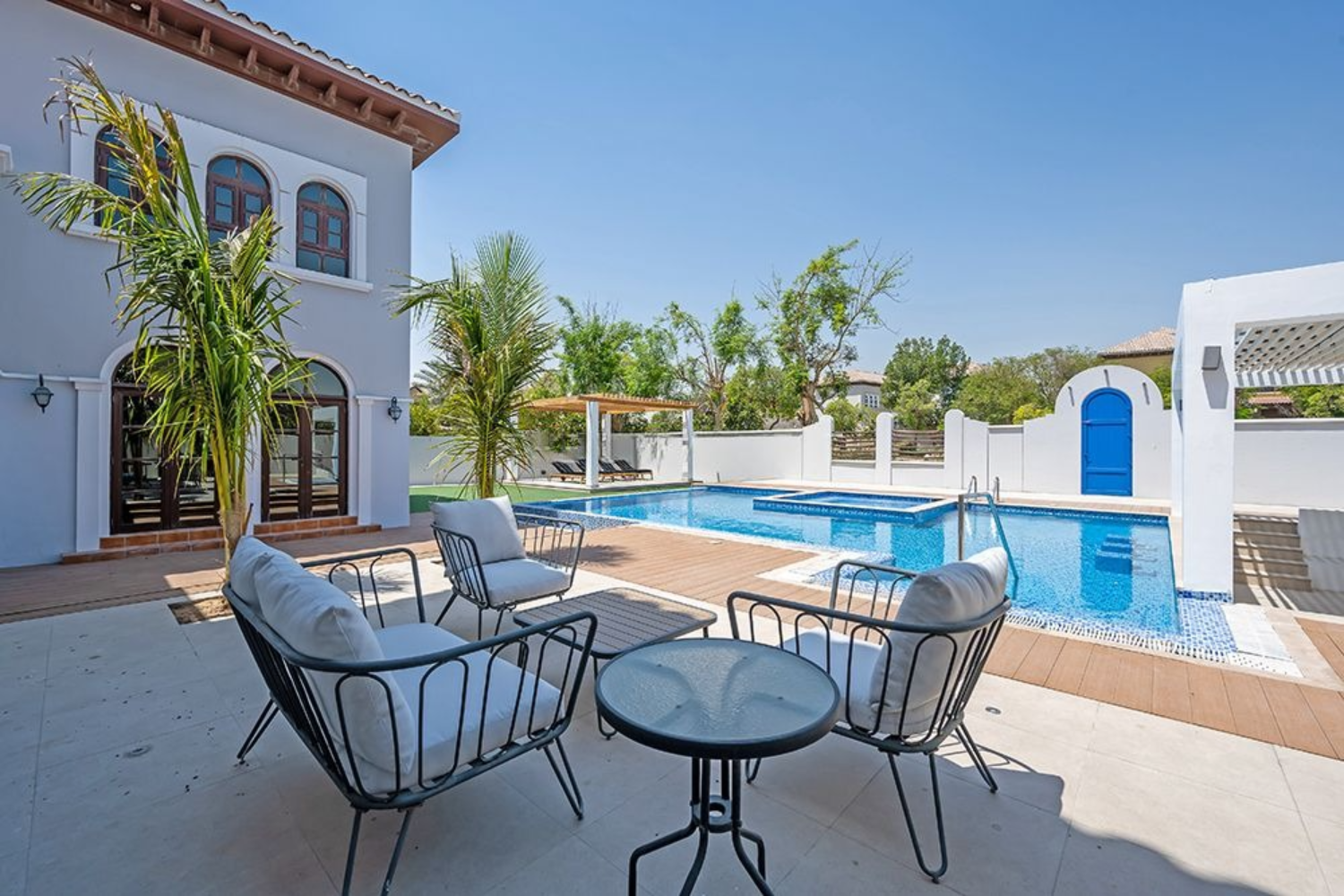 6 Bedrooms Villa in Ponderosa