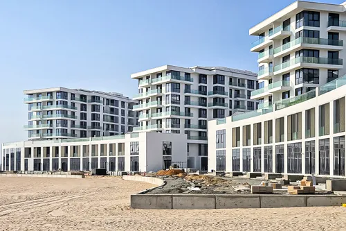  Apartment in Bluebay Walk