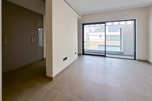 5 Bedrooms Villa in Sobha Hartland Villas - Phase III