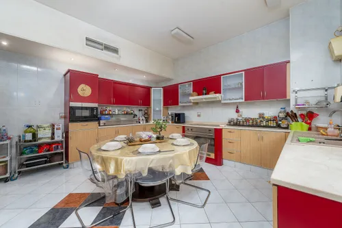 5 Bedrooms Villa in Umm Suqeim 3 Villas
