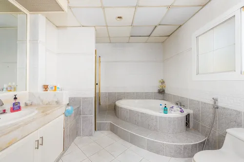 5 Bedrooms Villa in Umm Suqeim 3 Villas