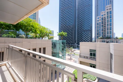 2 Bedrooms Apartment in The Lofts Podium