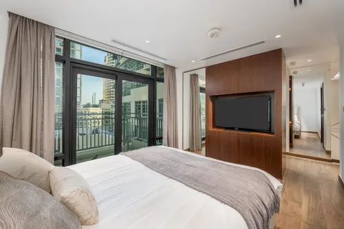 2 Bedrooms Apartment in The Lofts Podium