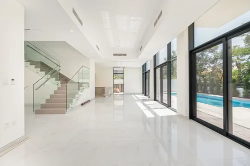 5 Bedrooms Villa in Murooj Al Furjan 1
