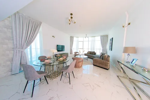 2 Bedrooms Apartment in Oasis Tower