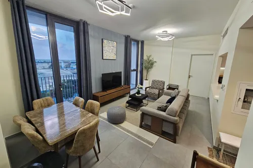 2BR Fully Furnsihed | Prime Location | Freehold