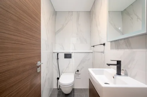 3 Bedrooms Apartment in The Crest Tower D