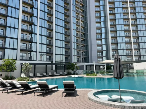 3 Bedrooms Apartment in The Crest Tower D