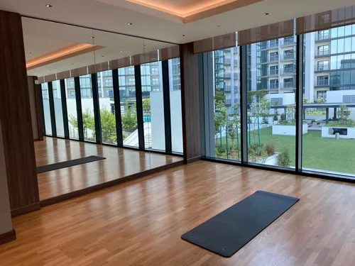 3 Bedrooms Apartment in The Crest Tower D
