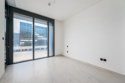 3 Bedrooms Apartment in The Crest Tower D
