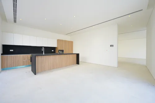 6 Bedrooms Villa in Umm Suqeim 2 Villas